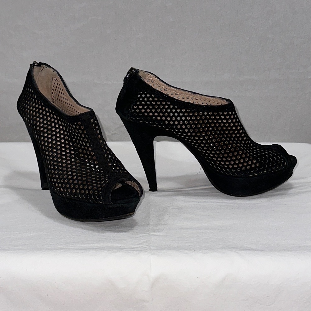 Gastone Lucioli Peep-Toe Perforated Platform Booties - Size 37.5